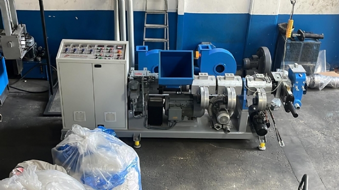 PLN55 Conical PE Granule Machine