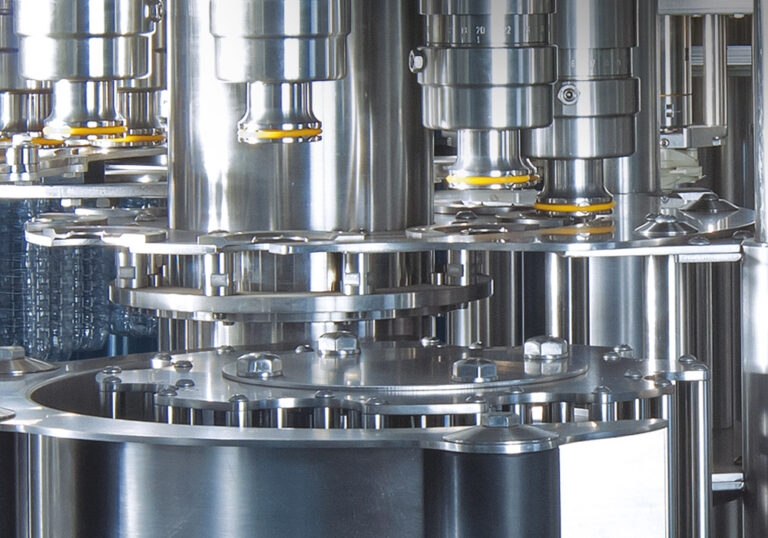 12000 AD/S Capacity 0.5/1.5 L Pet Bottle Shaking Filling Capping 3in1 Monoblock