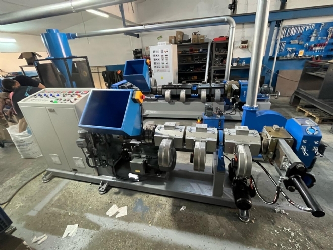 PLN55 Conical PE Granule Machine